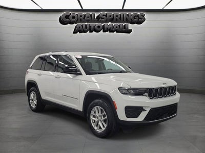2023 Jeep Grand Cherokee Laredo