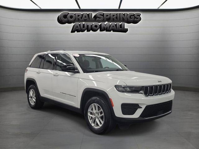 2023 Jeep Grand Cherokee Laredo