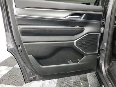 2024 Jeep Wagoneer Series II Carbide