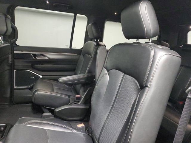 2024 Jeep Wagoneer Series II Carbide