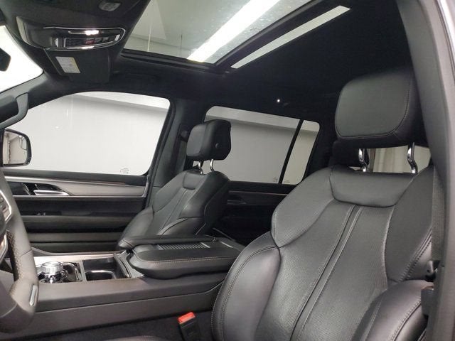 2024 Jeep Wagoneer Series II Carbide