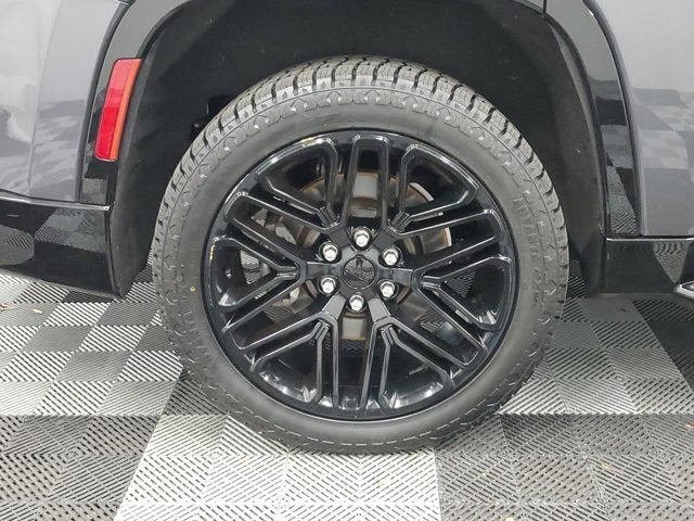 2024 Jeep Wagoneer Series II Carbide
