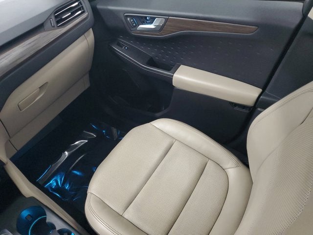 2020 Ford Escape Titanium Hybrid