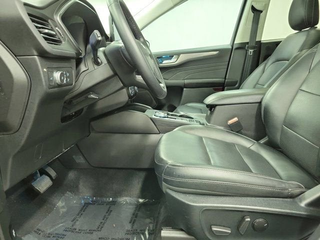 2021 Ford Escape Titanium