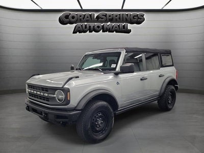 2023 Ford Bronco Base