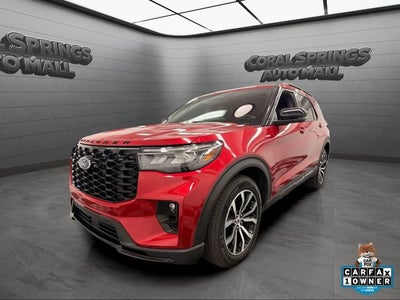2025 Ford Explorer ST-Line