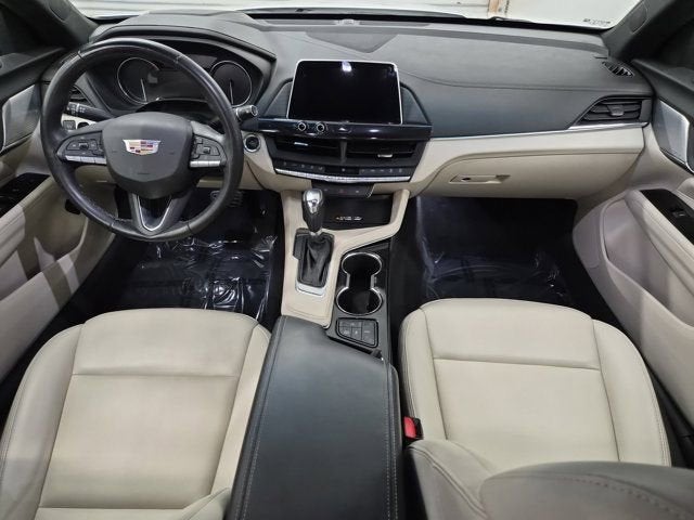 2023 Cadillac CT4 Luxury