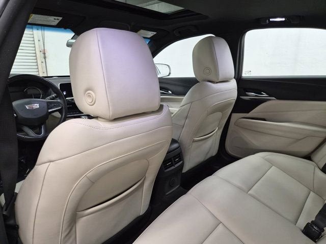 2023 Cadillac CT4 Luxury