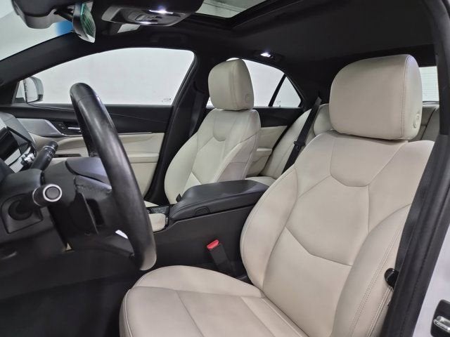 2023 Cadillac CT4 Luxury