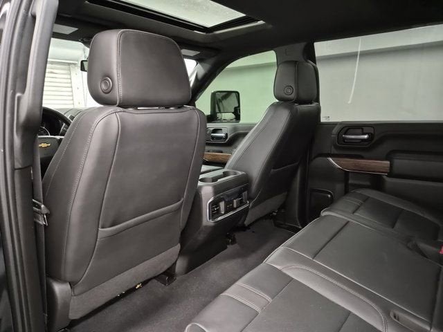 2022 Chevrolet Silverado 2500 HD High Country