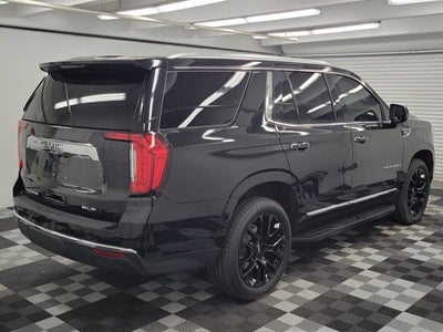 2023 GMC Yukon SLT