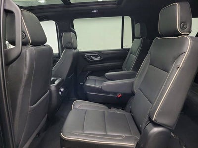 2022 GMC Yukon XL SLT