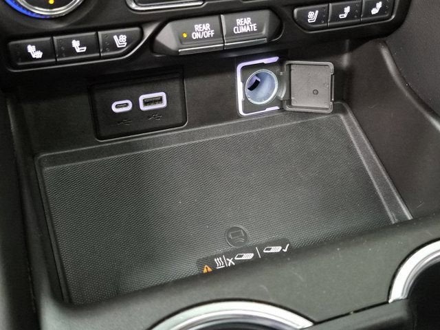 2021 GMC Yukon XL AT4