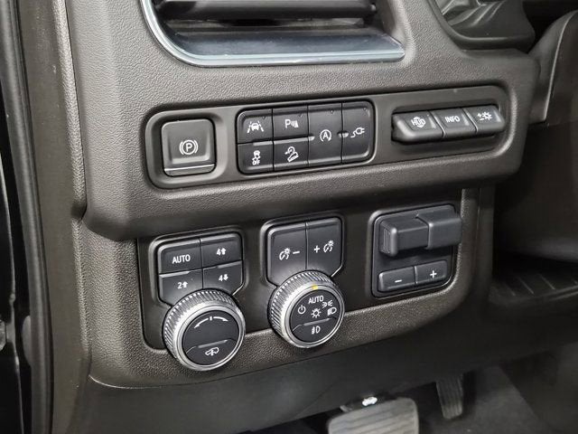 2021 GMC Yukon XL AT4