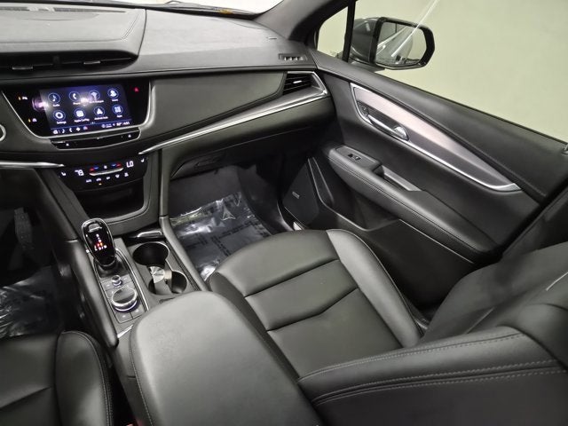 2022 Cadillac XT5 Luxury