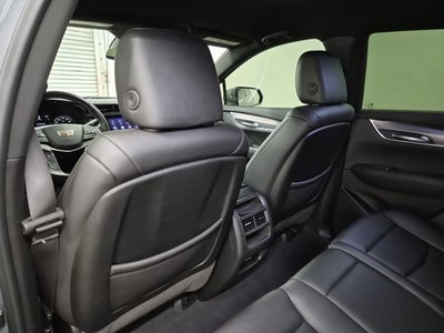 2022 Cadillac XT5 Luxury