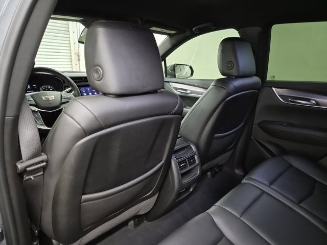 2022 Cadillac XT5 Luxury