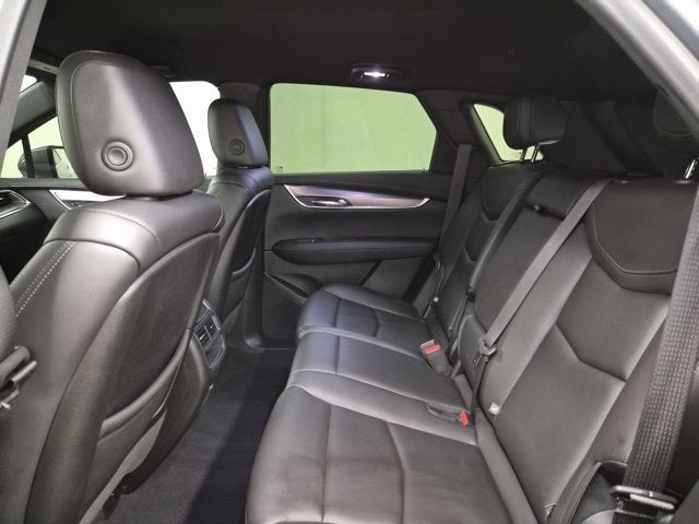 2022 Cadillac XT5 Luxury