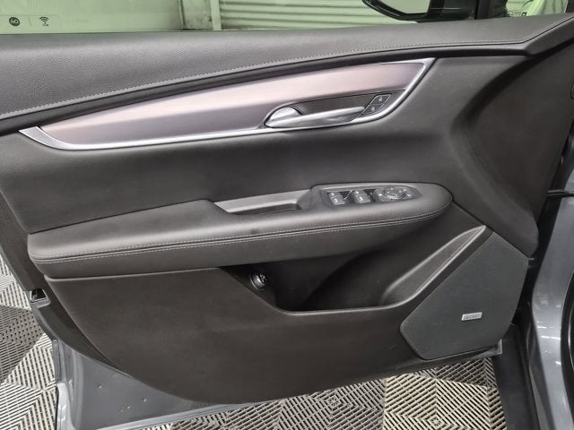 2022 Cadillac XT5 Luxury