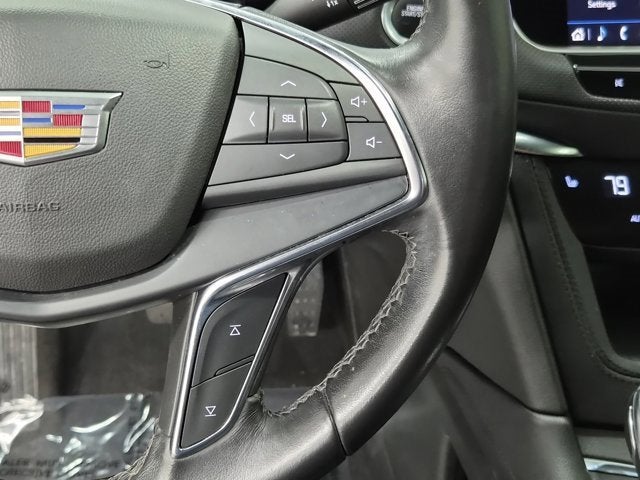 2022 Cadillac XT5 Luxury