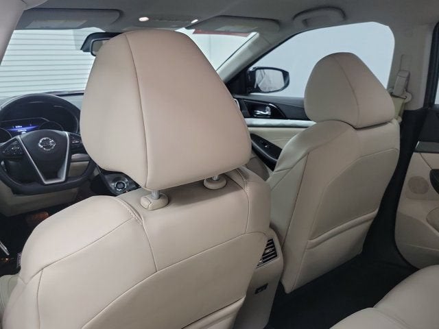 2021 Nissan Maxima SV