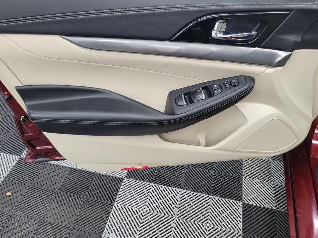 2021 Nissan Maxima SV