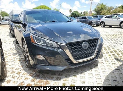 2022 Nissan Altima 2.5 SR