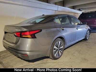 2022 Nissan Altima 2.5 SV