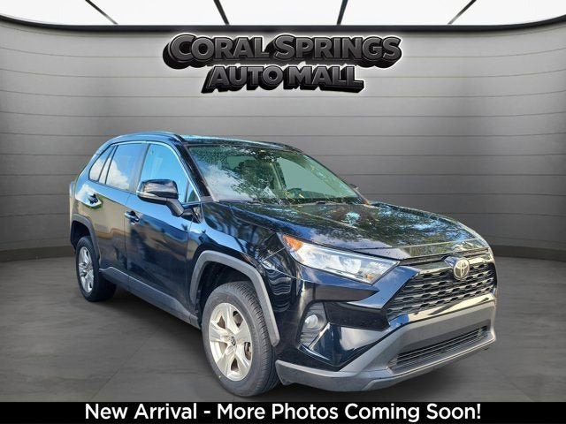 2021 Toyota RAV4 XLE
