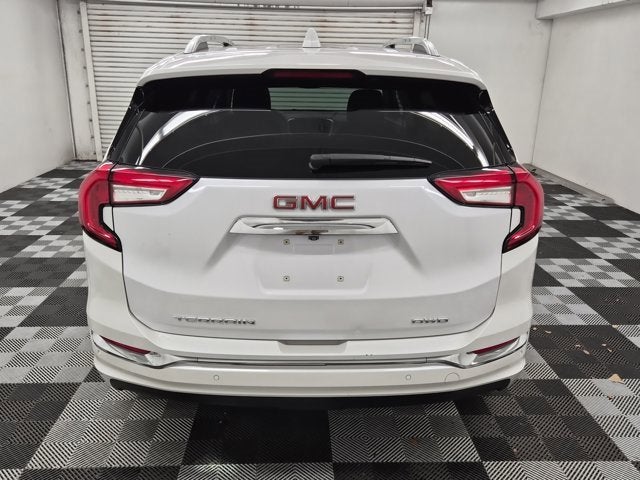 2023 GMC Terrain Denali
