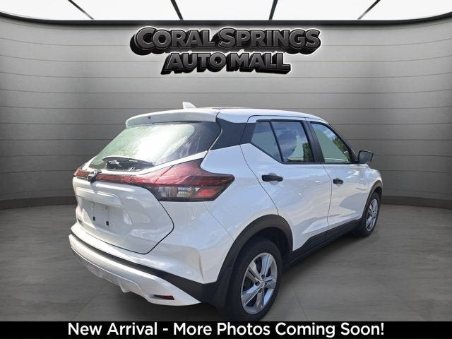 2024 Nissan Kicks S