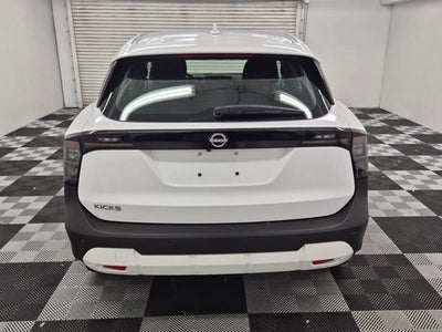 2025 Nissan Kicks S