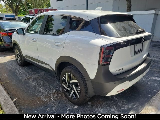 2025 Nissan Kicks SV