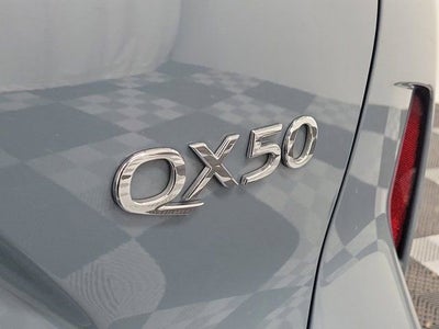2022 INFINITI QX50 LUXE