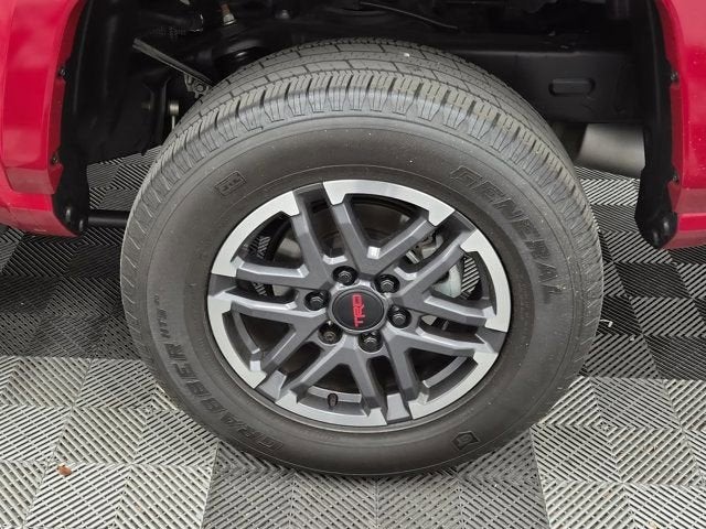 2024 Toyota Tacoma 4WD SR5