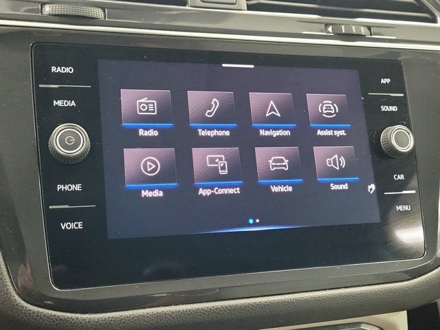 2023 Volkswagen Tiguan 2.0T SE