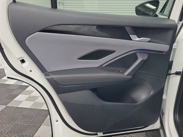 2025 Volkswagen Tiguan SE R-Line Black