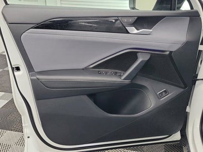 2025 Volkswagen Tiguan SE R-Line Black