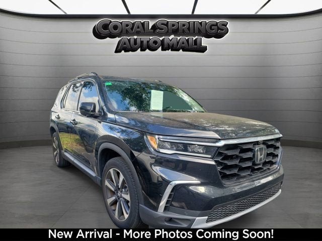 2023 Honda Pilot Elite AWD's photo