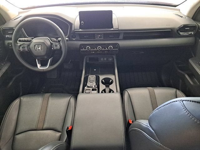 2025 Honda Pilot EX-L - Photo 14