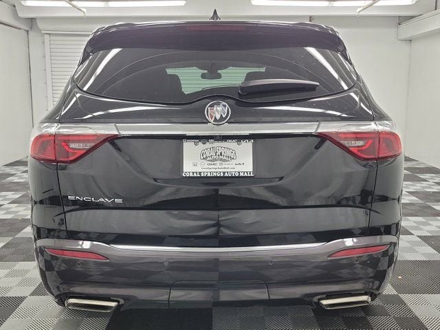 2023 Buick Enclave Essence