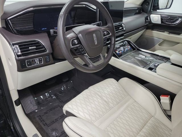 2024 Lincoln Navigator L Black Label