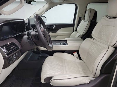 2024 Lincoln Navigator L Black Label