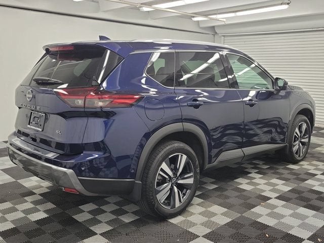 2025 Nissan Rogue SL