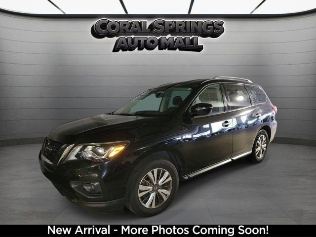 2019 Nissan Pathfinder SV