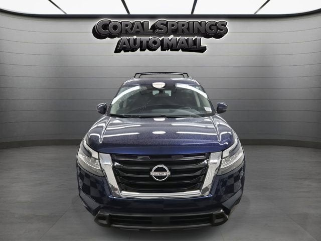 2022 Nissan Pathfinder SV