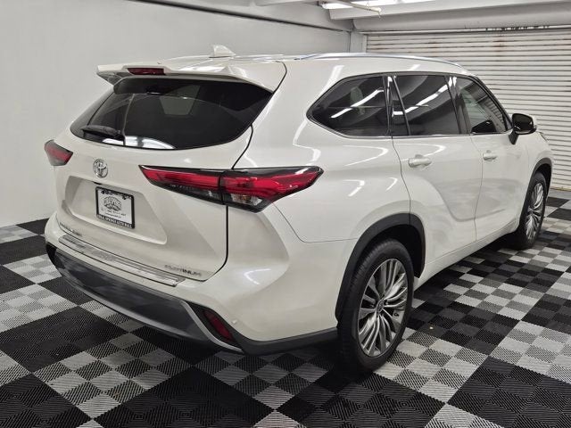 2021 Toyota Highlander Platinum