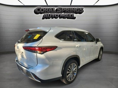 2021 Toyota Highlander Platinum