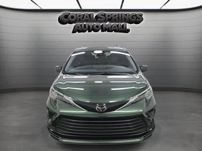 2026 Toyota Sienna XLE