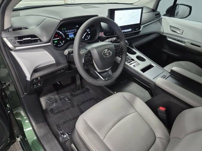 2026 Toyota Sienna XLE